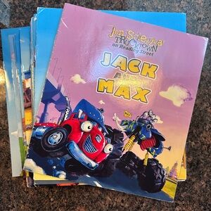 Trucktown by Jon Scieszka set for reading street 36 guided readers